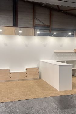 Découvrez notre stand en cours d'installation: ouverture imminente du salon esprit maison&jardin...