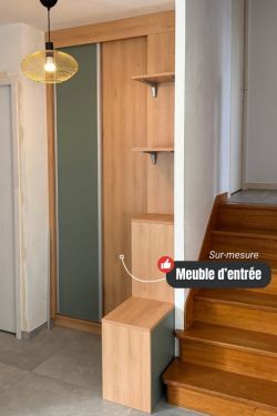 Un meuble d’entrée sur-mesure, pensé pour nos clients ! ✨
Notre équipe a conçu et installé un...