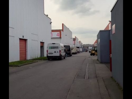 Installation d’un stand événementiel •
Hier, notre équipe était présente au Parc des Expositions...
